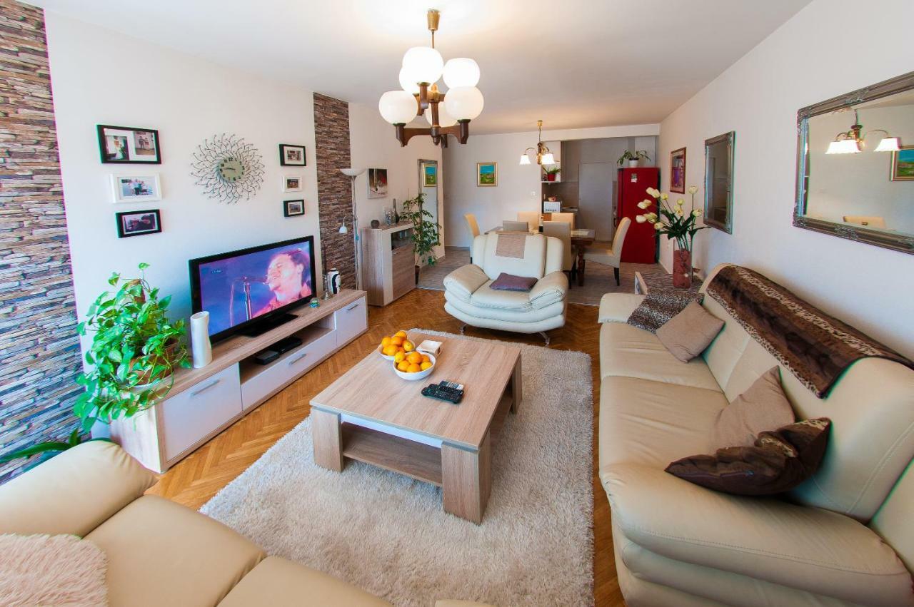 Apartment Mira Split Exterior photo
